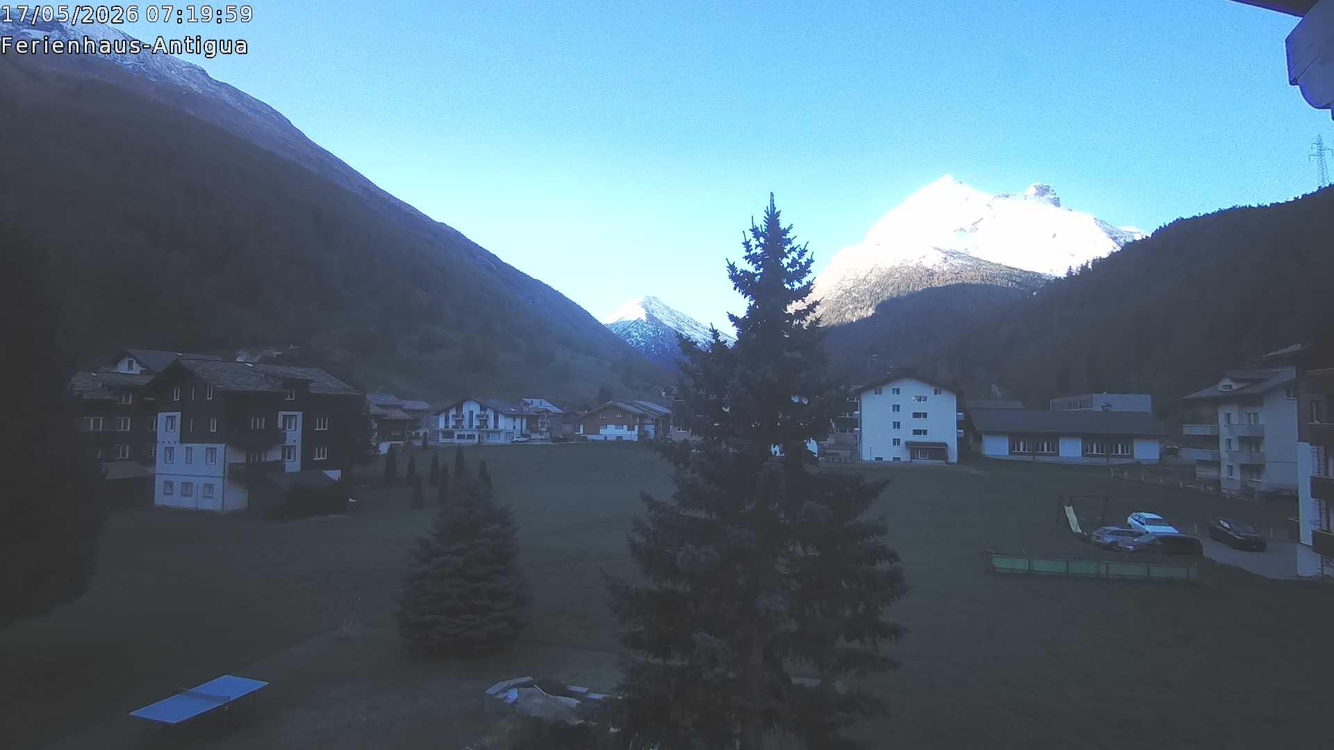 Saas-Grund: Ferienhaus Antigua