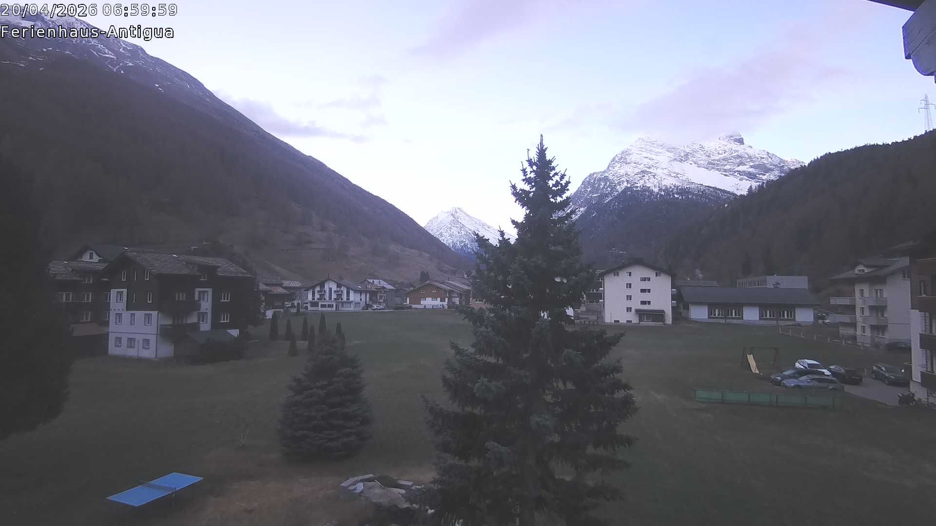 Saas-Grund: Ferienhaus Antigua