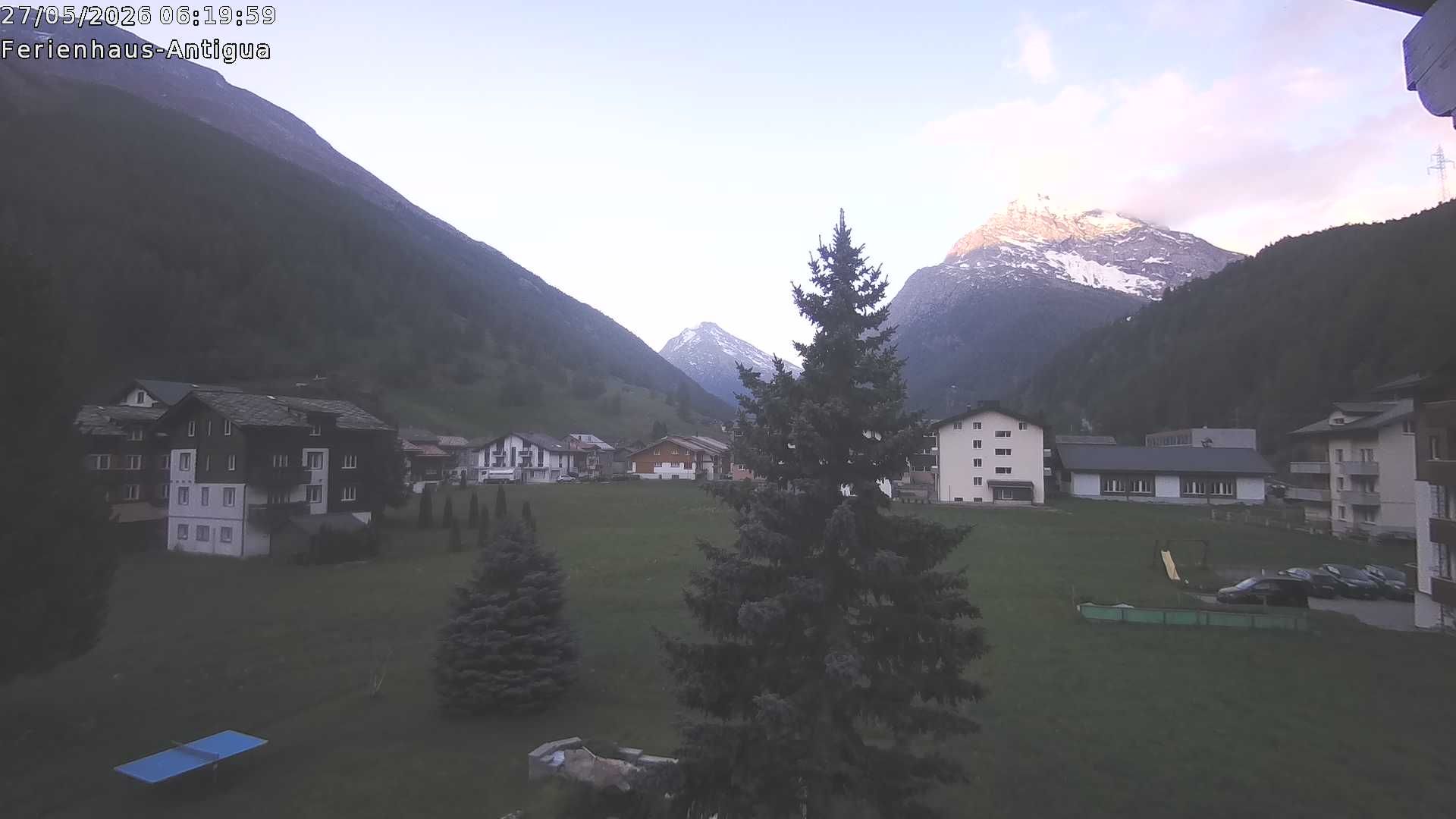 Saas-Grund: Ferienhaus Antigua