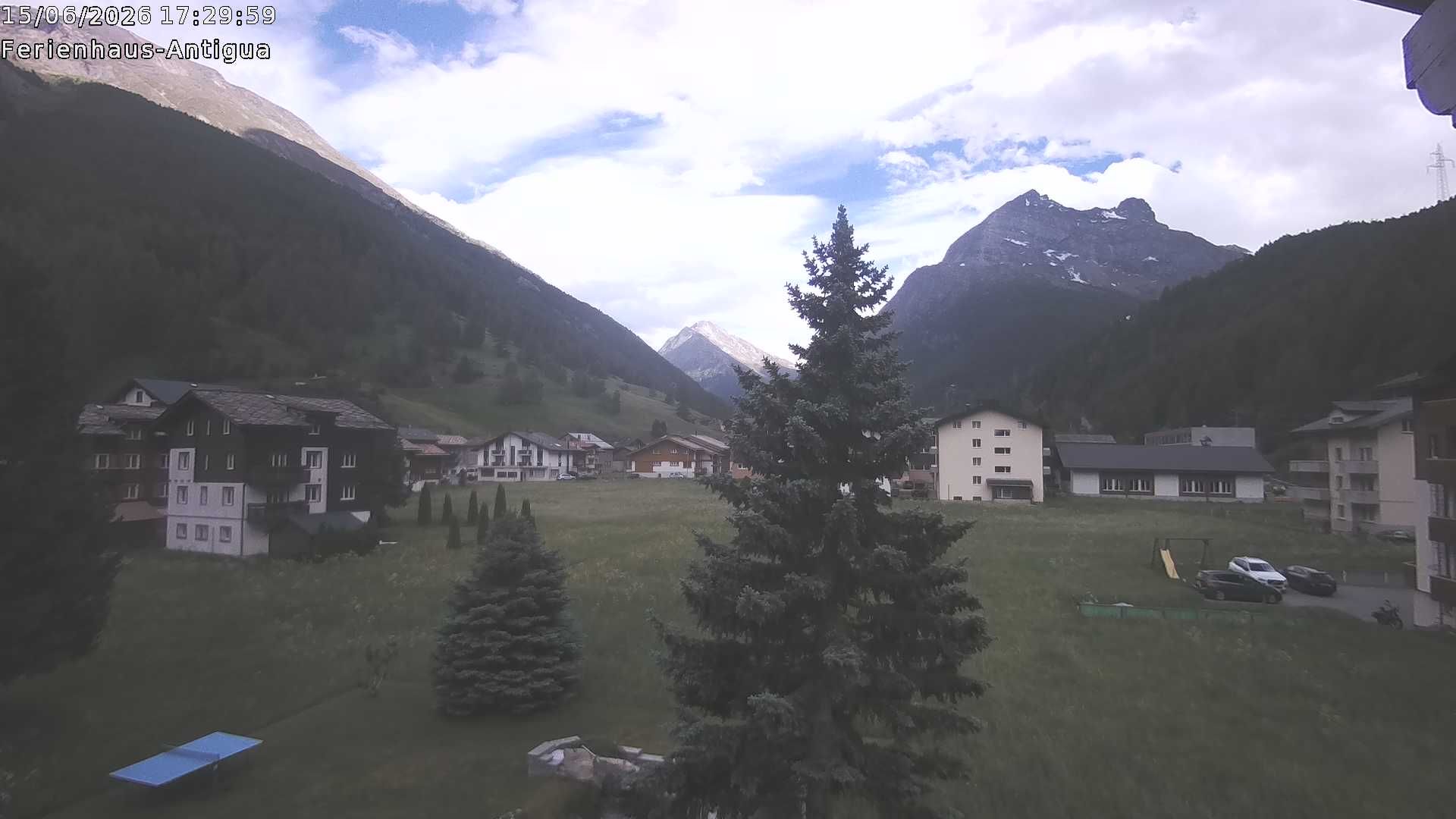 Saas-Grund: Ferienhaus Antigua