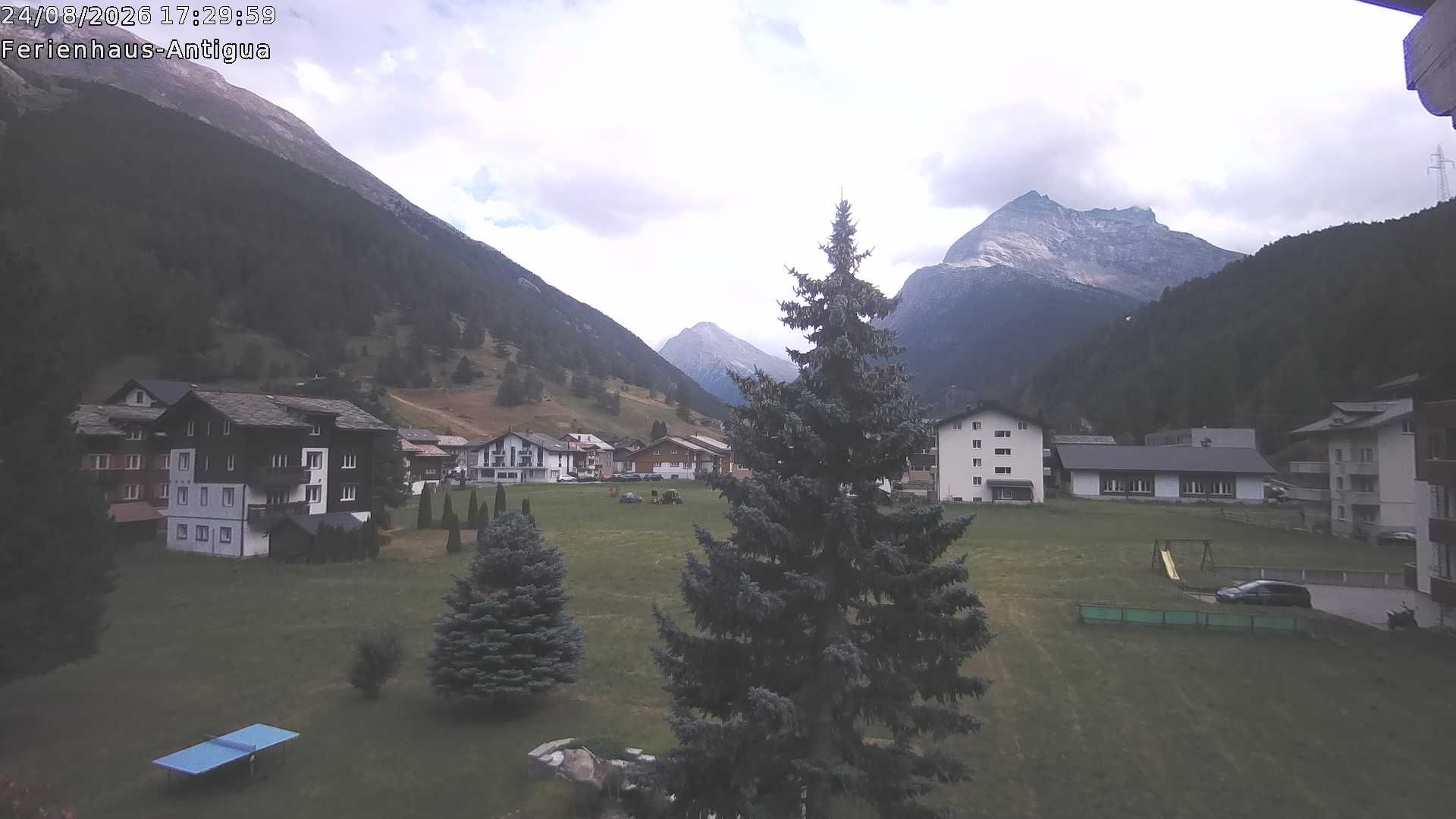 Saas-Grund: Ferienhaus Antigua