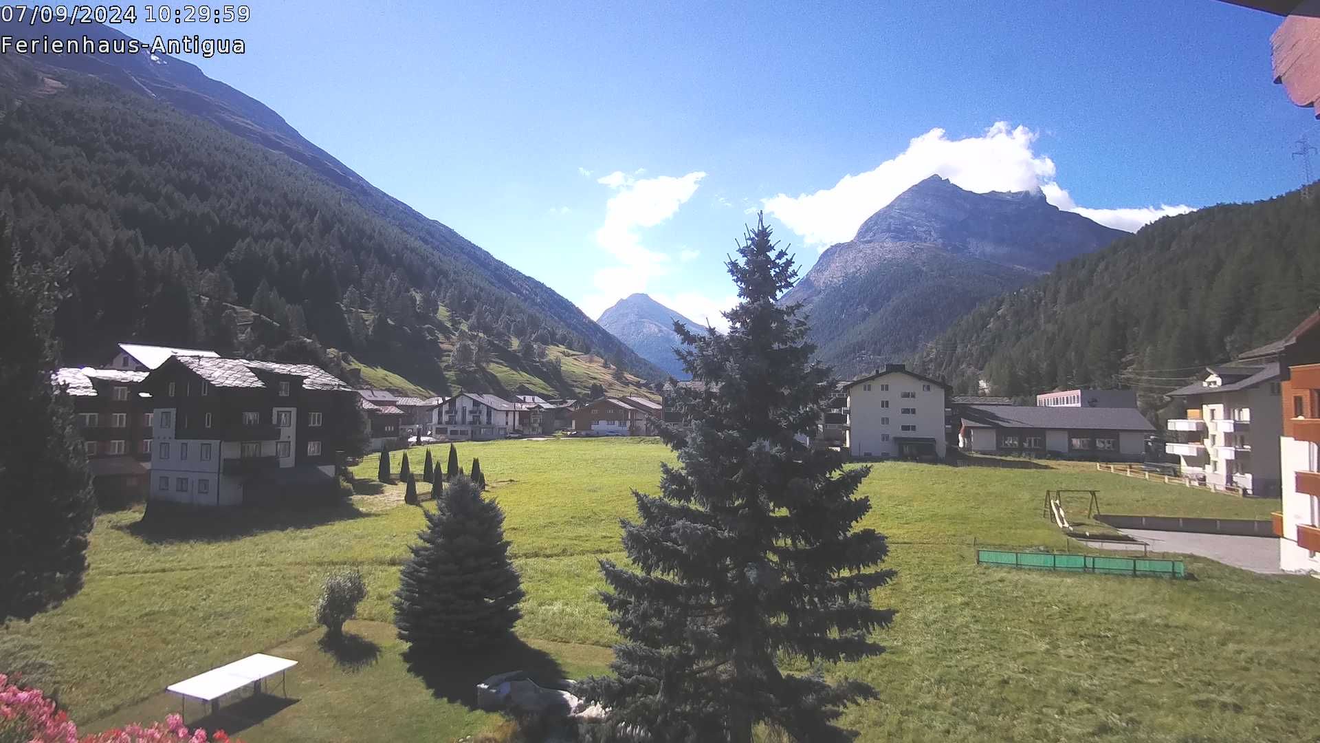 Saas-Grund: Ferienhaus Antigua