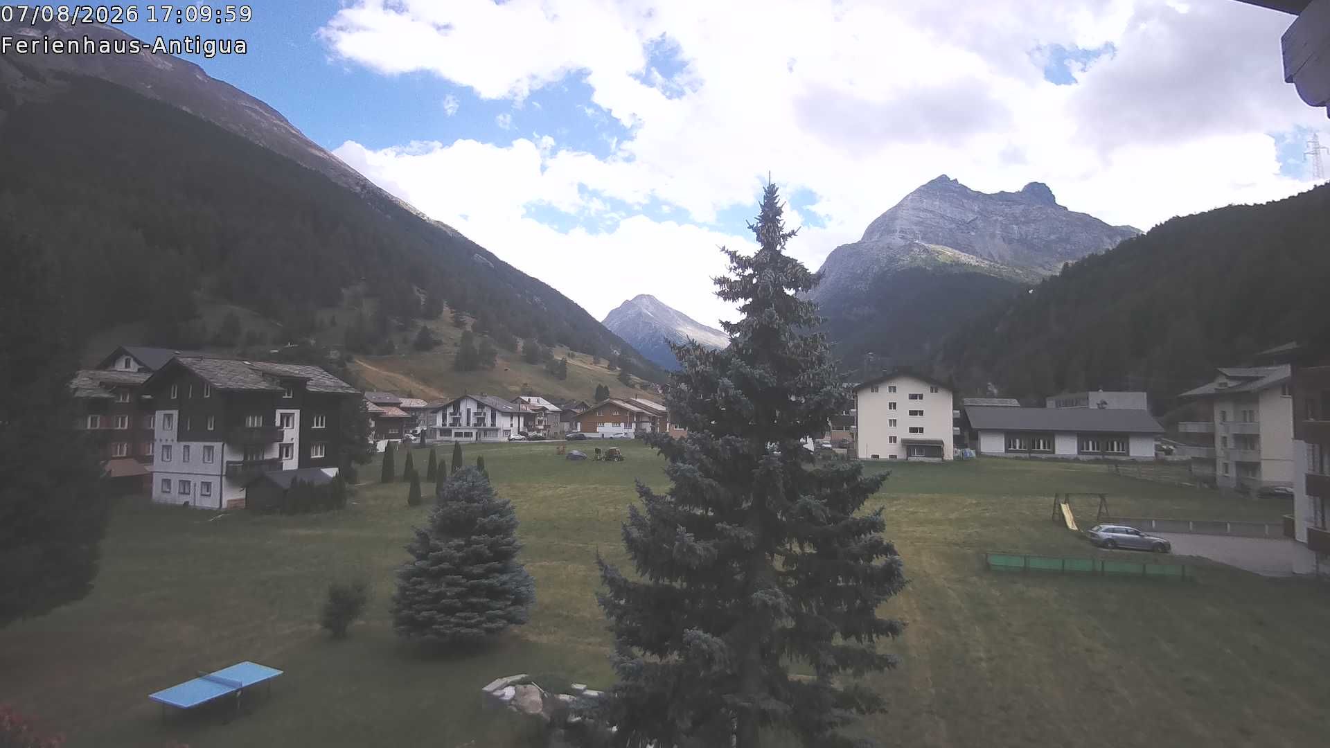 Saas-Grund: Ferienhaus Antigua