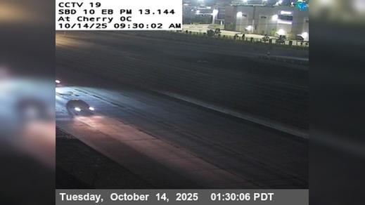 Traffic Cam Fontana › East: I-10 : (19) West Side Cherry Overcross