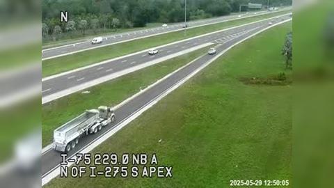 Traffic Cam Gillette: I-75 North of I-275 S Apex