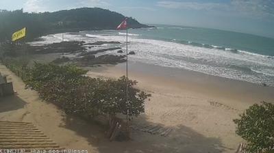 Coastal Vista: Bombinhas Beach Webcam