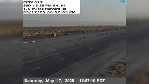 Traffic Cam Yermo › South: I-15 : (627) s/o Harvard OC