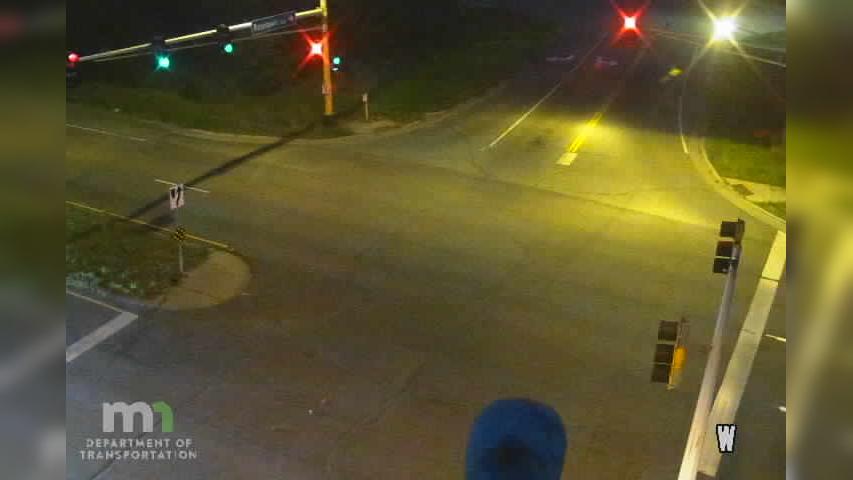 Traffic Cam Maplewood: US 61: T.H.61 NB @ Roselawn Ave