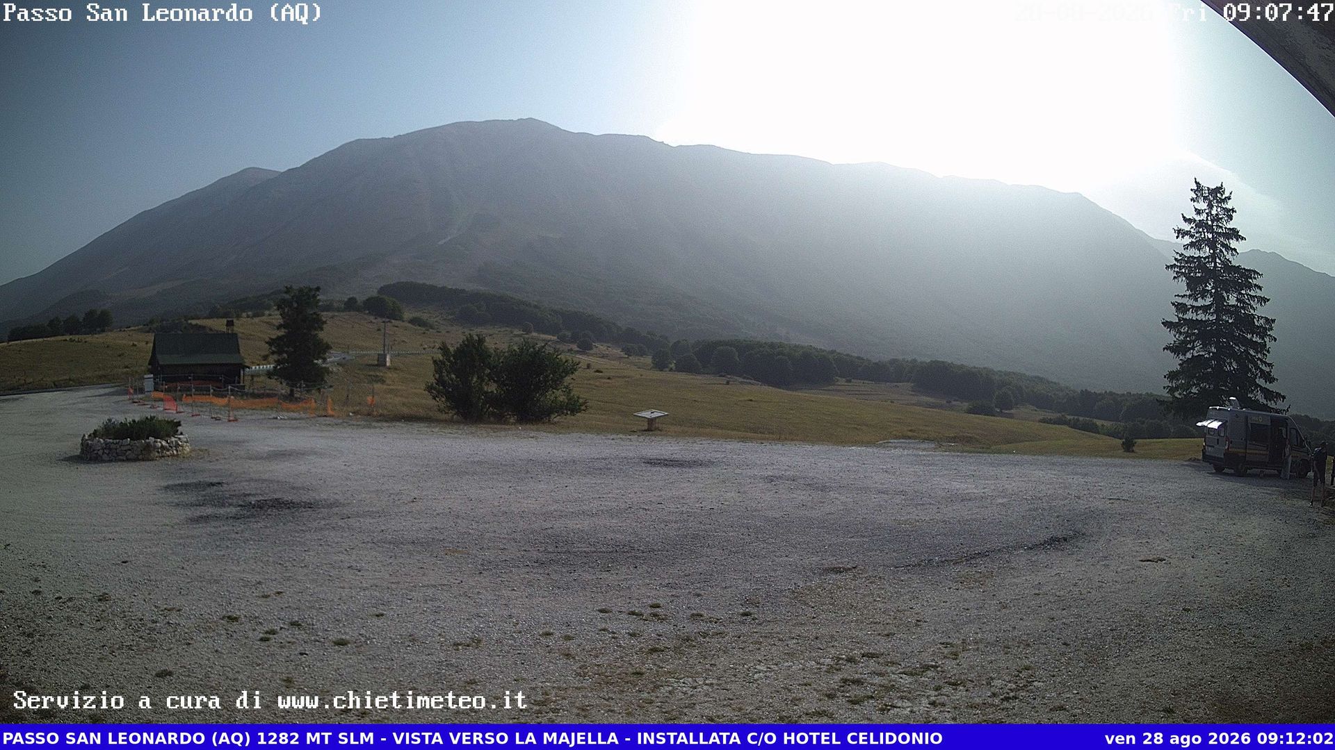 Traffic Cam Pacentro › South-East