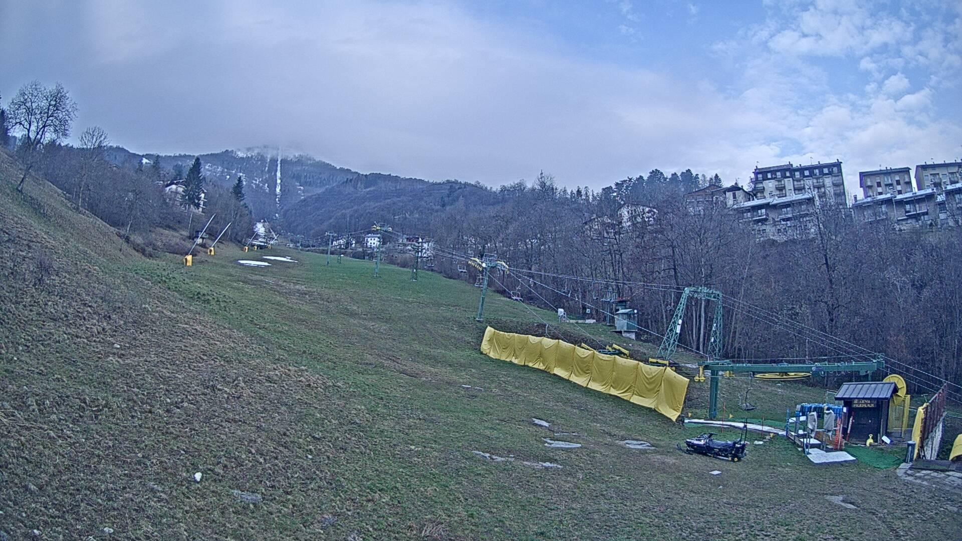 MountainCam: Frabosa Soprana View Webcam