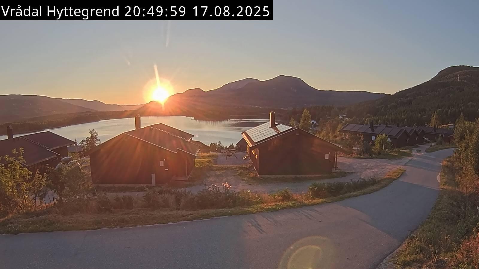 Krakenes › North-West: Vrådal Hyttegrend
