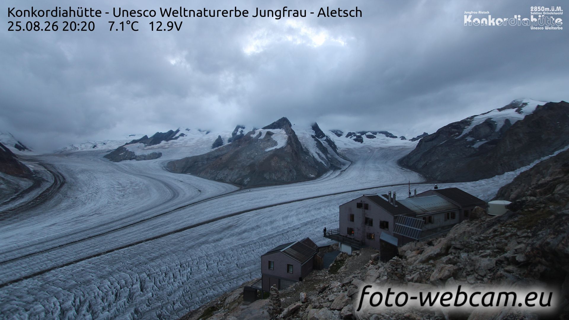 Fieschertal: Konkordiahütte - Trugberg - Gletscherhorn - Jungfraujoch - Hollandiahütte SAC - Ebnefluh - Jungfrau - Jungfrau Region