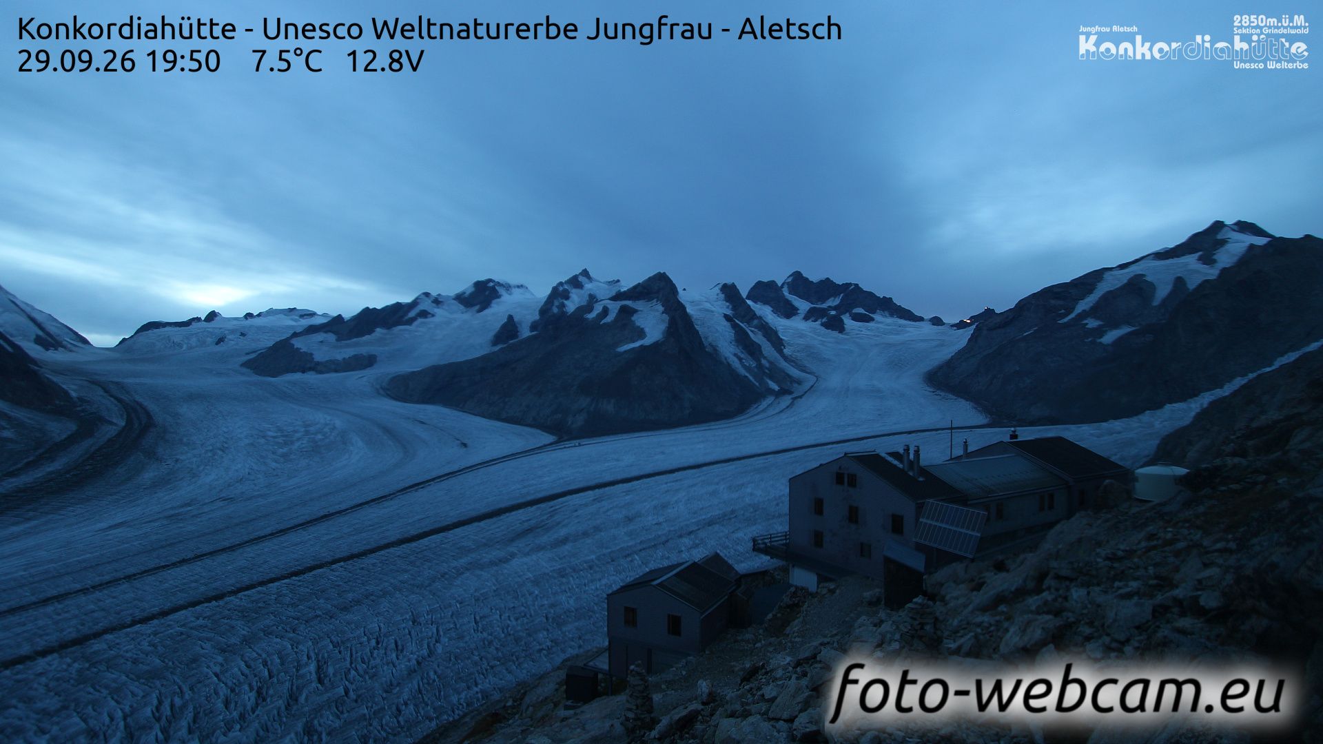 Fieschertal: Konkordiahütte - Trugberg - Gletscherhorn - Jungfraujoch - Hollandiahütte SAC - Ebnefluh - Jungfrau - Jungfrau Region