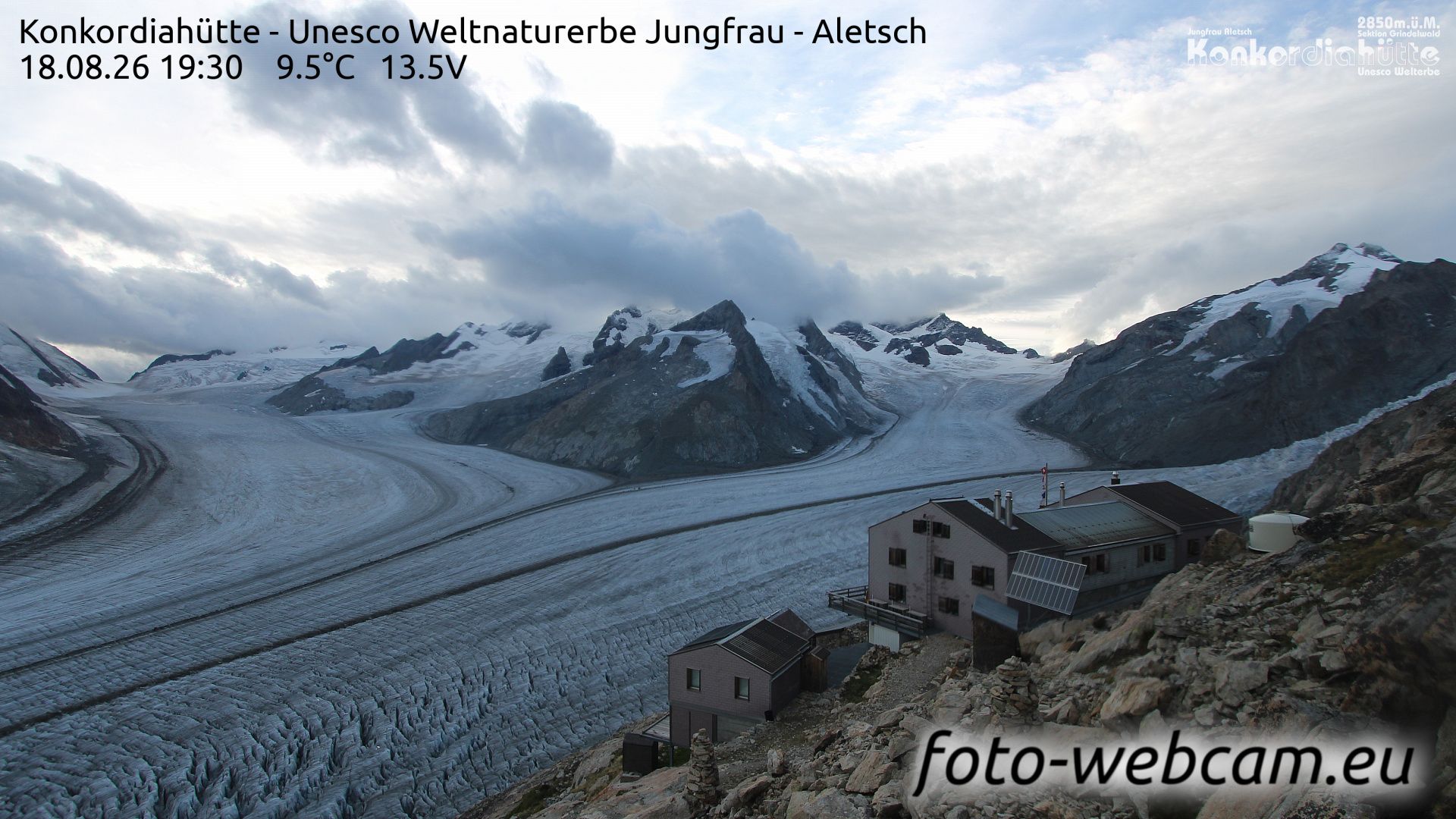 Fieschertal: Konkordiahütte - Trugberg - Gletscherhorn - Jungfraujoch - Hollandiahütte SAC - Ebnefluh - Jungfrau - Jungfrau Region