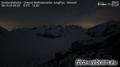 Fieschertal: Konkordiahütte - Trugberg - Gletscherhorn - Jungfraujoch - Hollandiahütte SAC - Ebnefluh - Jungfrau - Jungfrau Region