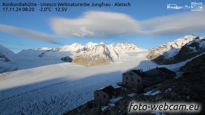 Fieschertal: Konkordiahütte - Trugberg - Gletscherhorn - Jungfraujoch - Hollandiahütte SAC - Ebnefluh - Jungfrau - Jungfrau Region