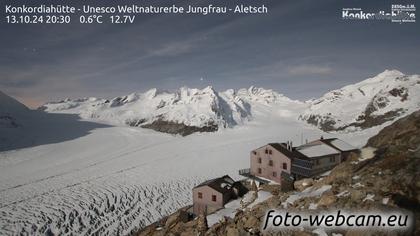 Fieschertal: Konkordiahütte - Trugberg - Gletscherhorn - Jungfraujoch - Hollandiahütte SAC - Ebnefluh - Jungfrau - Jungfrau Region