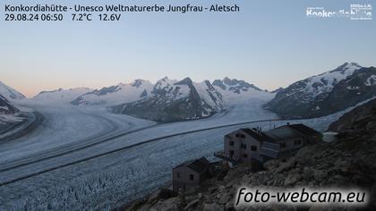 Fieschertal: Konkordiahütte - Trugberg - Gletscherhorn - Jungfraujoch - Hollandiahütte SAC - Ebnefluh - Jungfrau - Jungfrau Region