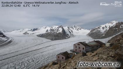 Fieschertal: Konkordiahütte - Trugberg - Gletscherhorn - Jungfraujoch - Hollandiahütte SAC - Ebnefluh - Jungfrau - Jungfrau Region