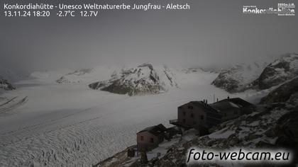 Fieschertal: Konkordiahütte - Trugberg - Gletscherhorn - Jungfraujoch - Hollandiahütte SAC - Ebnefluh - Jungfrau - Jungfrau Region