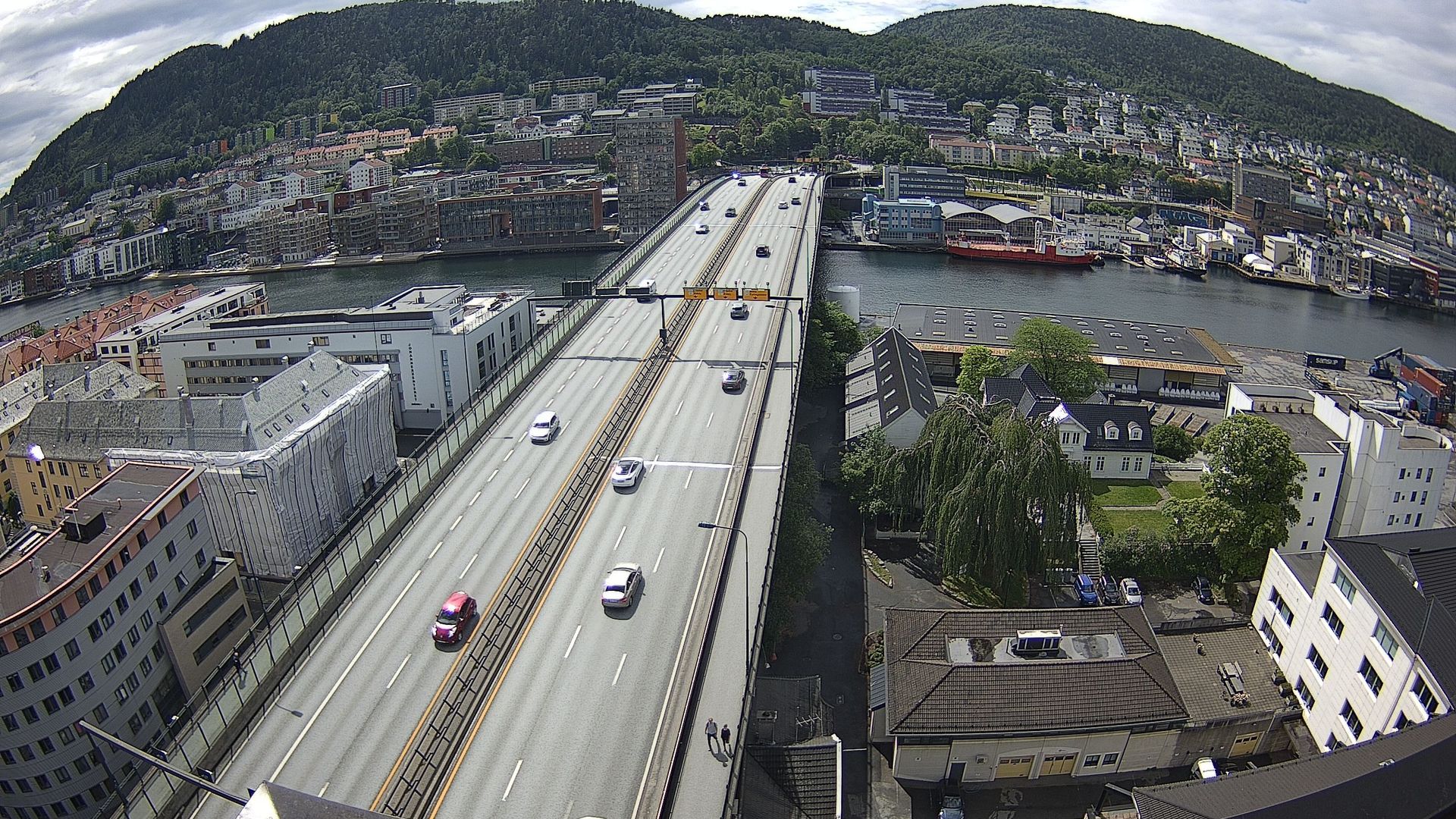 Traffic Cam Bergen: Hordaland: Puddefjordsbroen