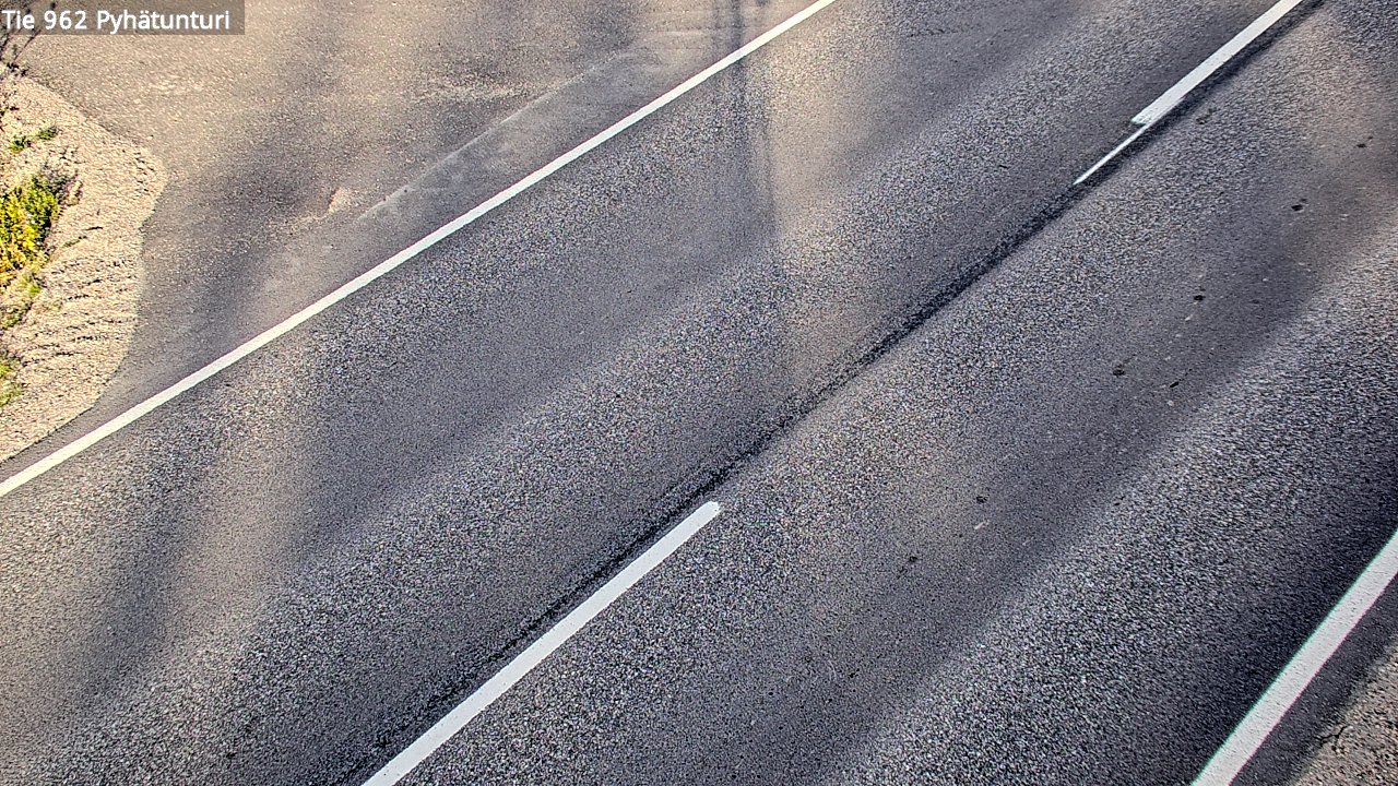 Traffic Cam Pelkosenniemi: Tie962, Pyhatunturi - Tienpinta