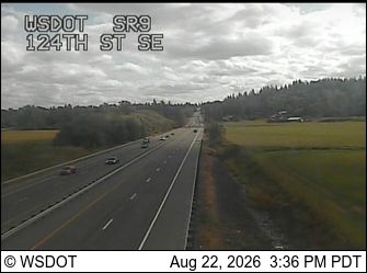 Traffic Cam Brier › North: SR 9 at MP 7.4: 124th St SE