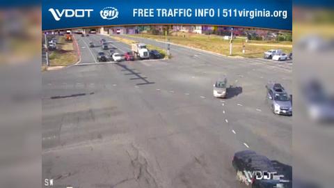 Traffic Cam Ashburn: Loudoun County Pkwy - NB - Waxpool Rd (VA-625)