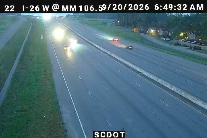 Traffic Cam Chartwell: I-26 W @ MM 106.5 (St. Andrews Rd)