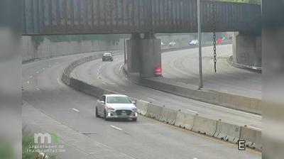 Seward: I-94 WB @ Huron Blvd