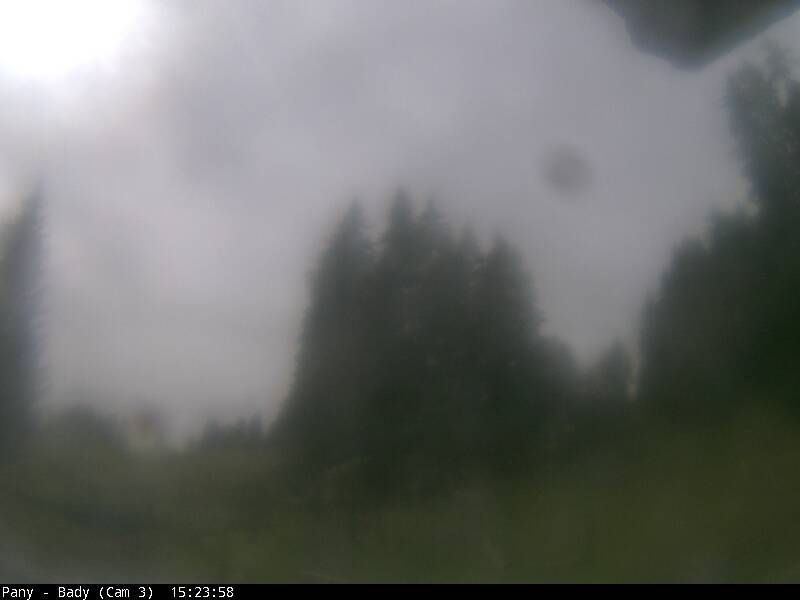 Traffic Cam Luzein › East: Pany, Schwimmbad