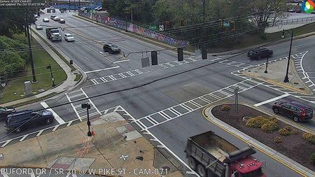 Traffic Cam Lawrenceville: GWIN-CAM-071--1