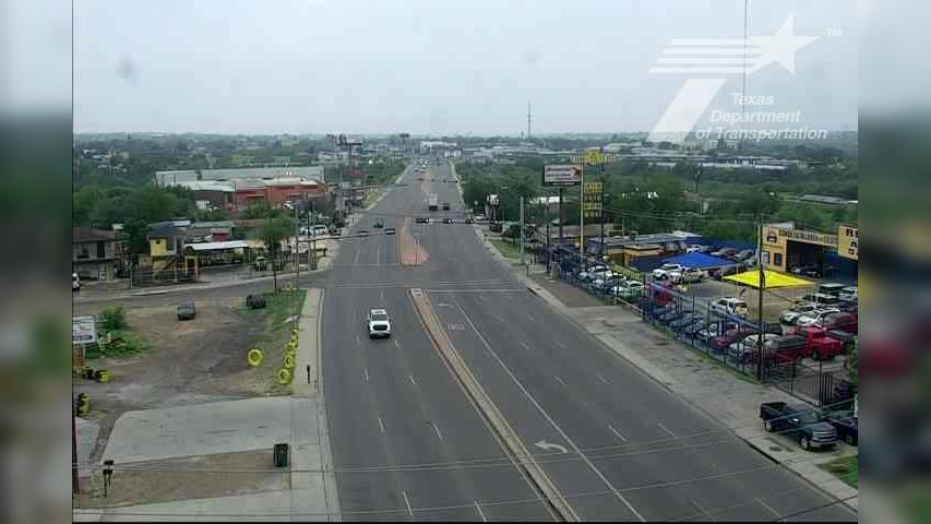Traffic Cam Laredo › North: US 83 @ Green St
