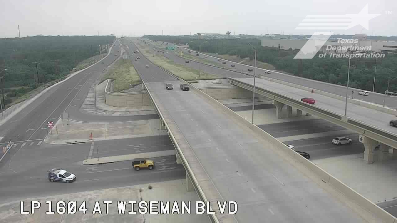 Traffic Cam San Antonio › South: LP 1604 at Wiseman Blvd