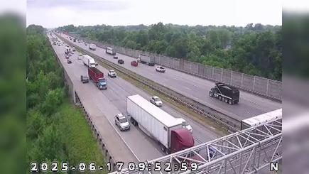 Traffic Cam Indianapolis: I-65: 1-065-104-4-1 EDGEWOOD AVE