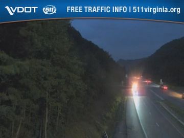 Traffic Cam Ada: I-77 - MM 1.2 - SB - DMS