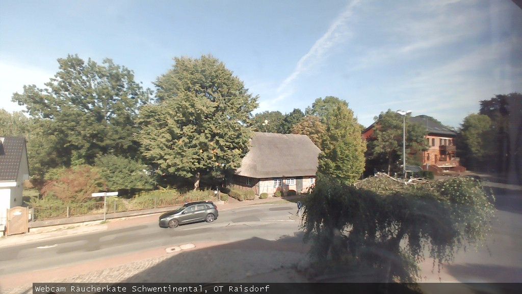 Traffic Cam Schwentinental: Hochzeitskate in