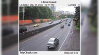 Portland: I-84 at Grand - Day time