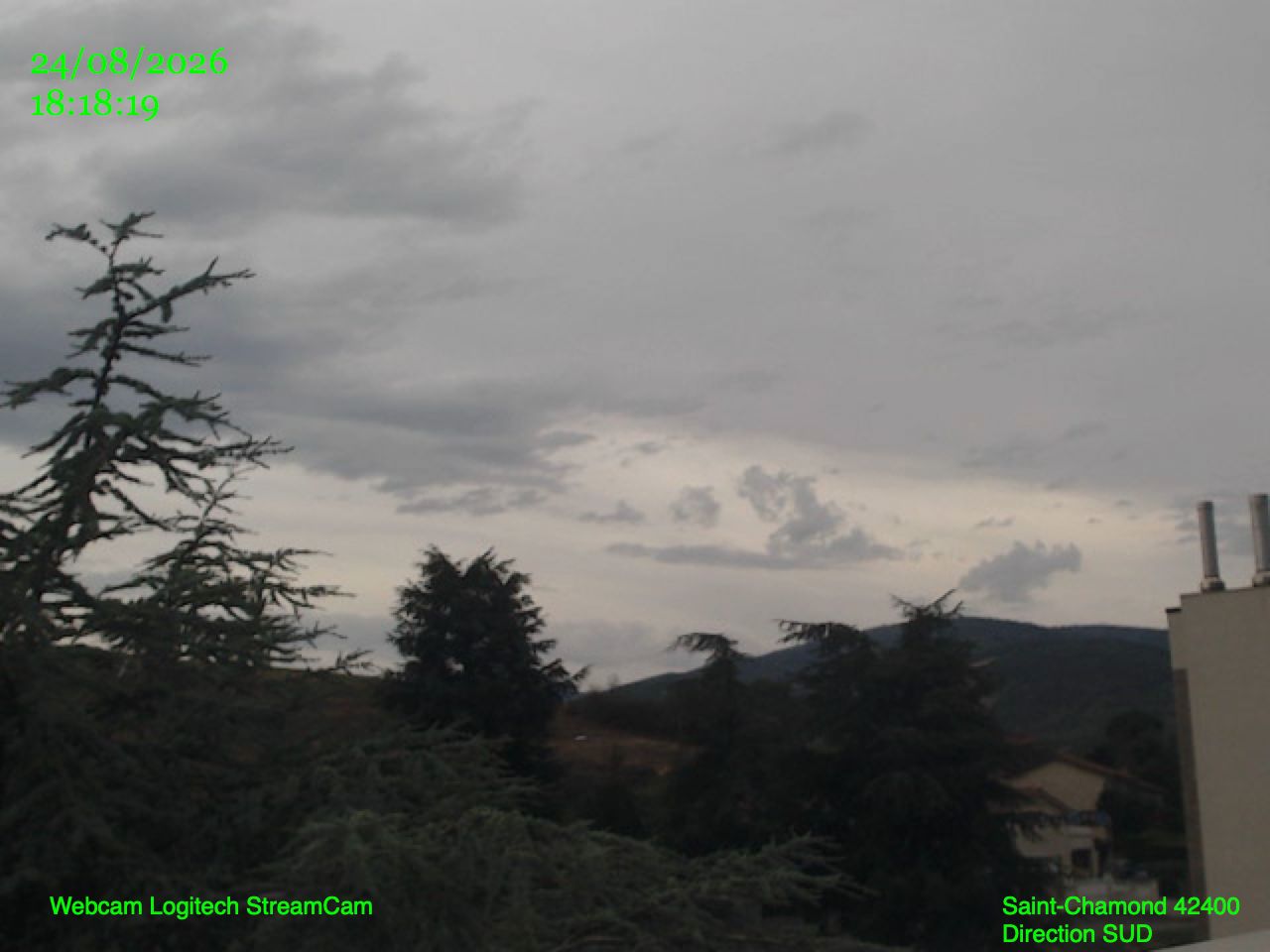 Traffic Cam Saint-Chamond: église Saint-Martin-en-Coailleux