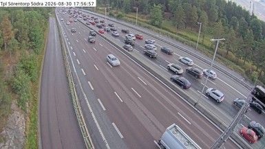 Traffic Cam Bergshamra: Trafikplats Sörentorp S