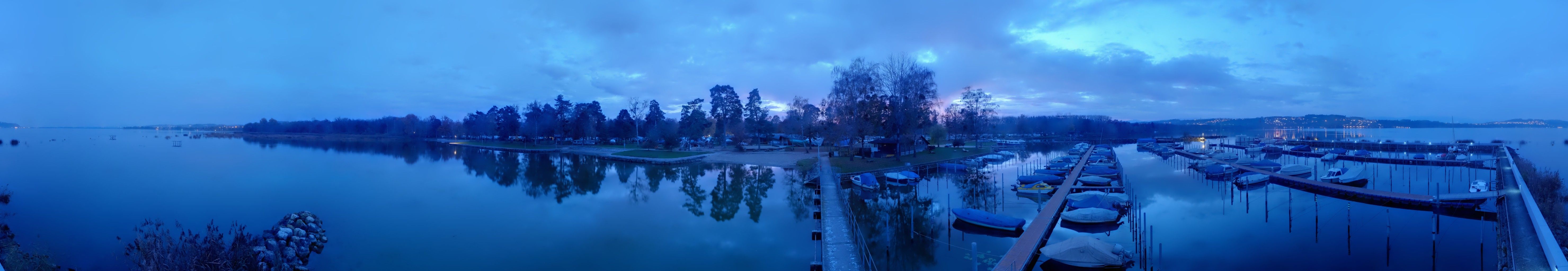 Wiflisburg/Wifflisburg: Camping-Port-Plage Avenches