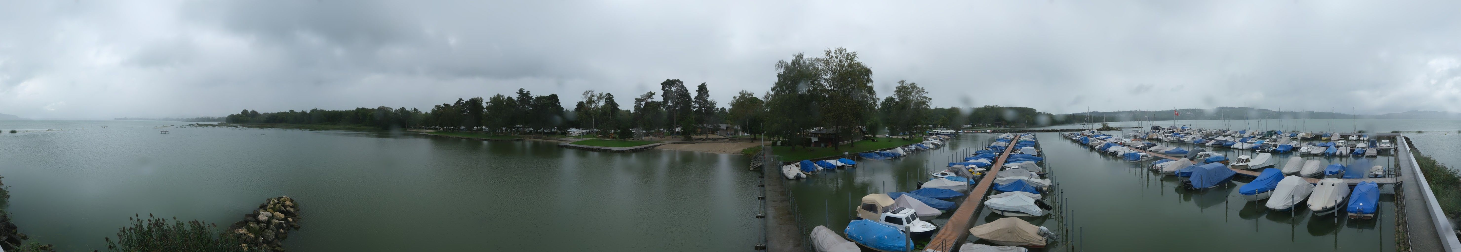 Wiflisburg/Wifflisburg: Camping-Port-Plage Avenches