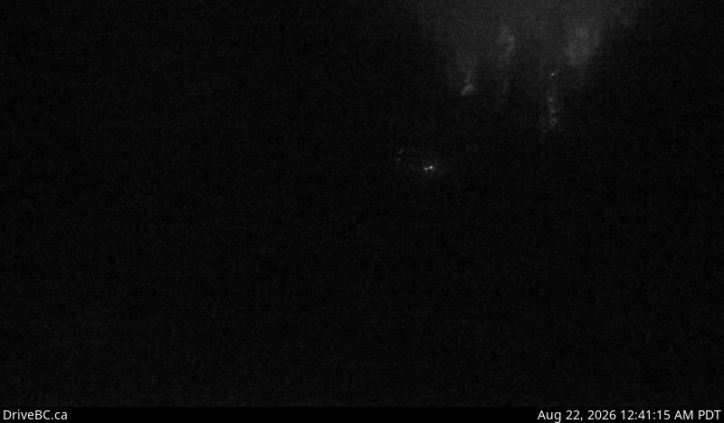 Traffic Cam Harrison Hot Springs › West: Hwy 1 at Herrling Island overpass westbound, looking west