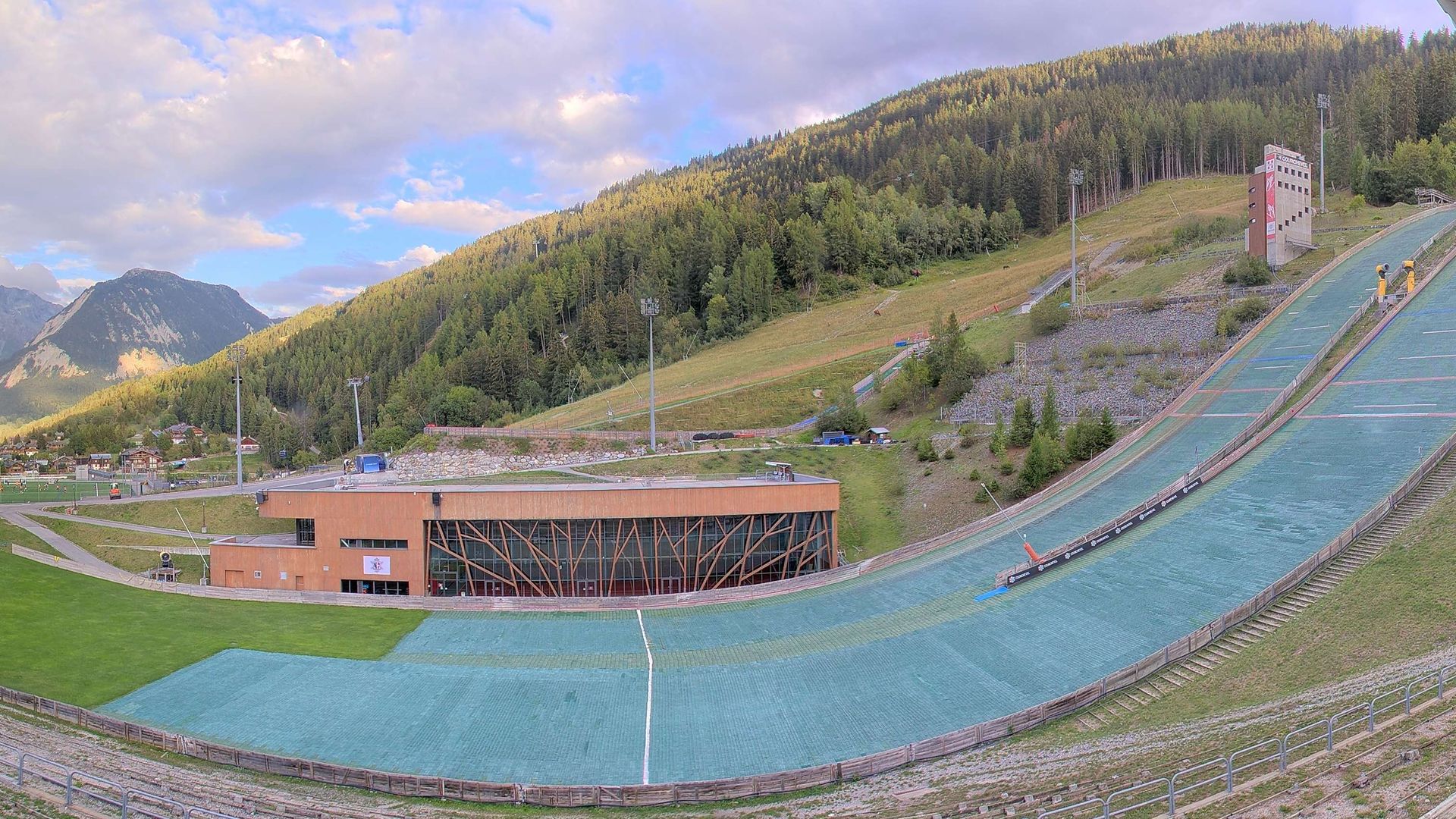 Traffic Cam Courchevel: Le Praz