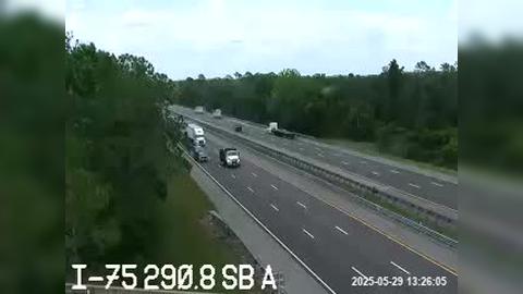 Traffic Cam Dixie: at Lake Iola Rd