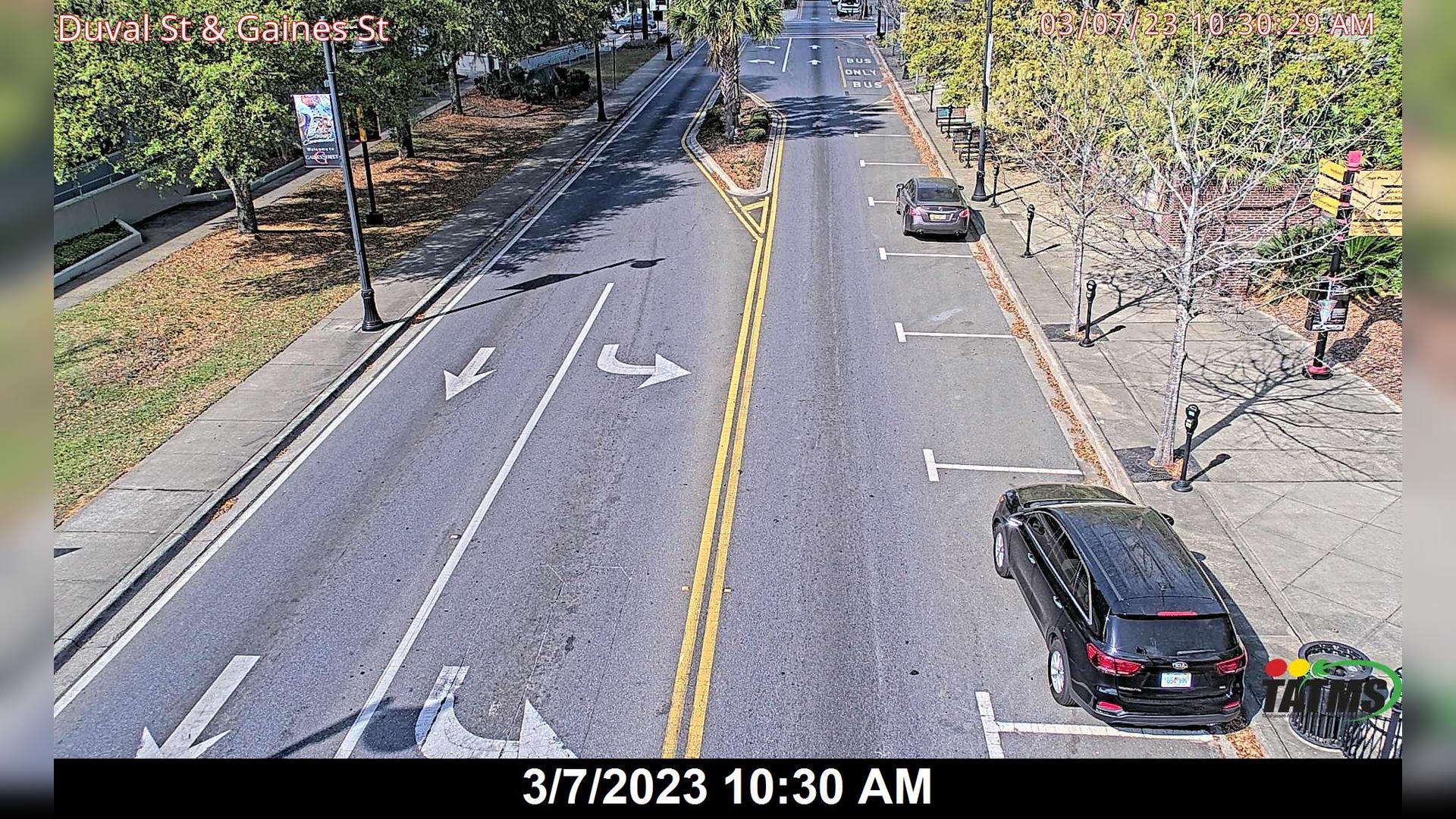 Traffic Cam Tallahassee: Duval St at Gaines St