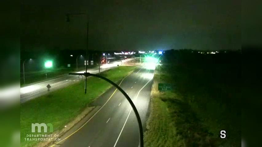 Traffic Cam East Bethel: T.H.65 SB N of Viking Blvd