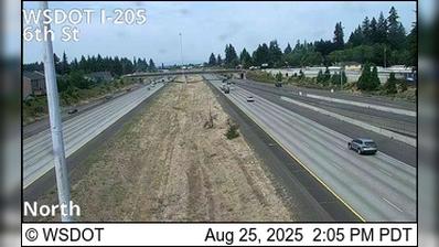 Traffic Cam Vancouver: I-205 at MP 28.6: 6th St