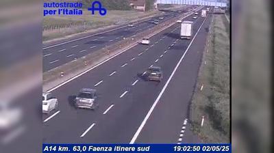 Preview delle webcam di Faenza: A14 km. 63,0 - itinere sud