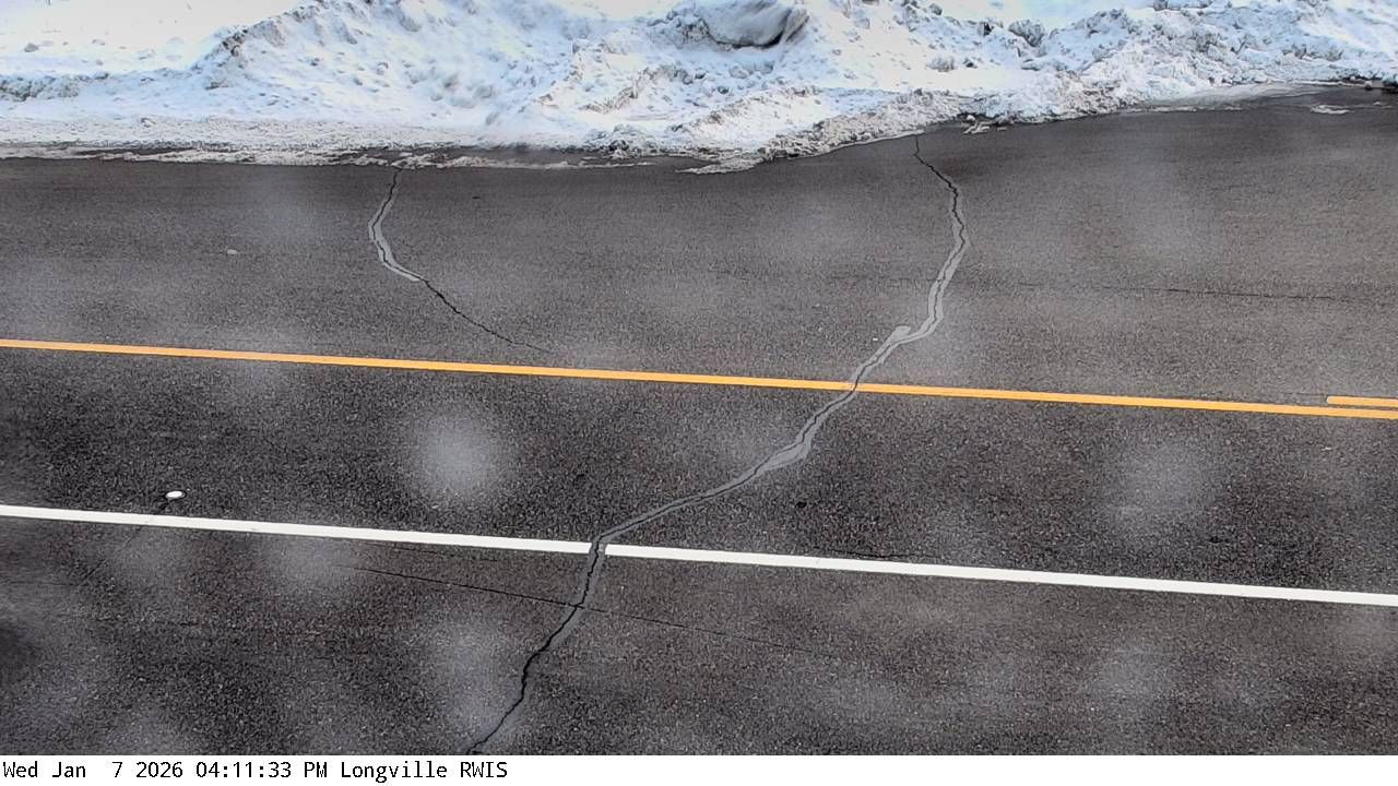 Traffic Cam Longville: MN 200: T.H.200 - MP 144.0): T.H.200 - MP 144.0) View